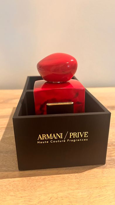 Armani Privé Magenta Tanzanite