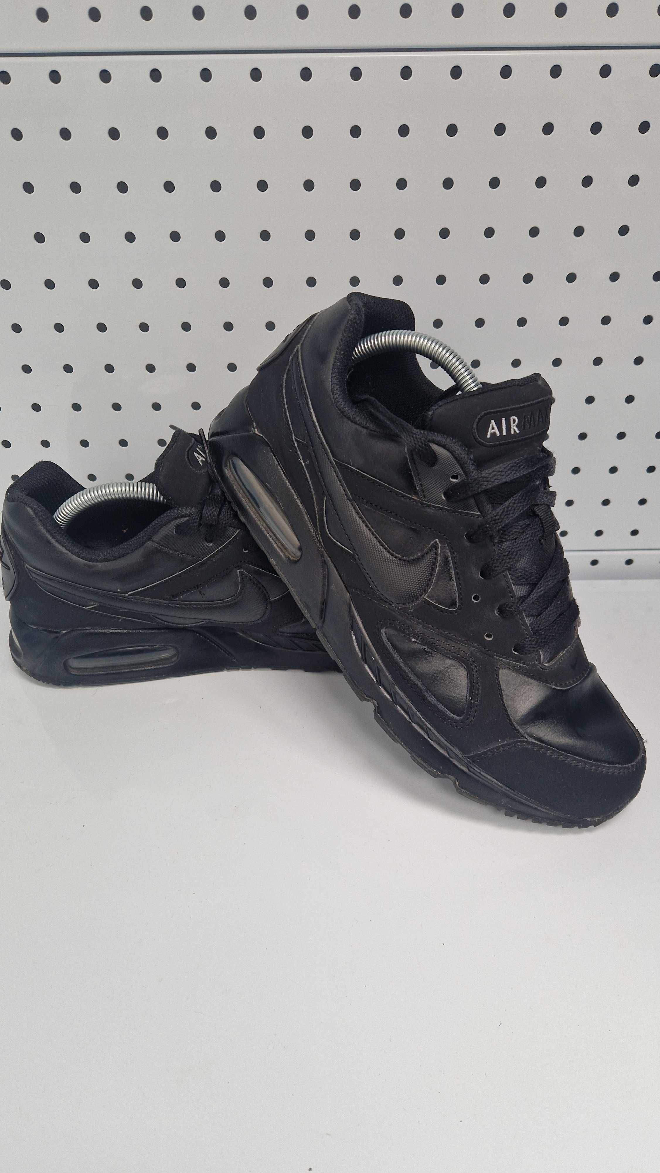 Оригинални мъжки маратонки- Nike Air Max Ivo Itr