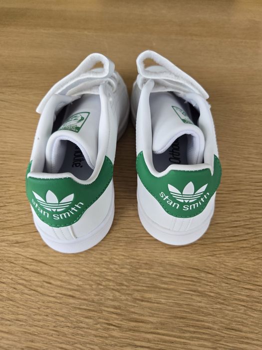 Adidas stan smith, marimea 33,5