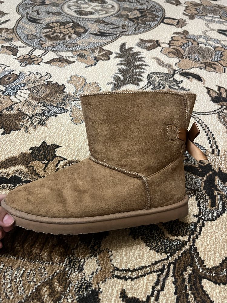Cizme de iarna-UGG