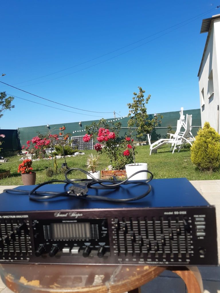 Egalizator, procesor de sunet  cu spectrum  SOUND SHAPER SS31SX