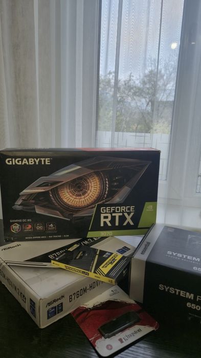Системный блок i5 13400f плюс монитор.