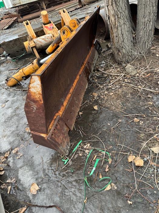 Продам лопату с цилиндрам