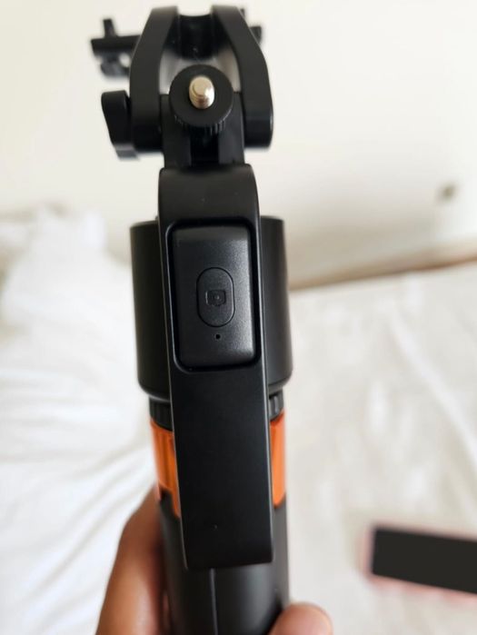 Продам штатив с датчиком движения