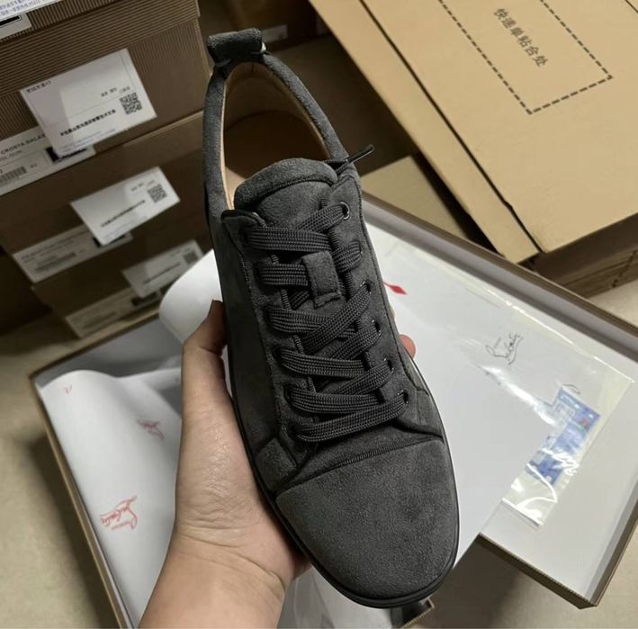 Louboutin (лабутены)