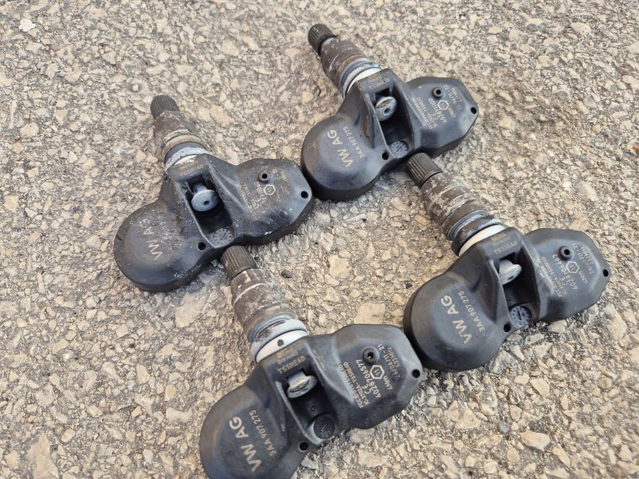 4бр. TPMS Датчици вентили VW сензори налягане гуми