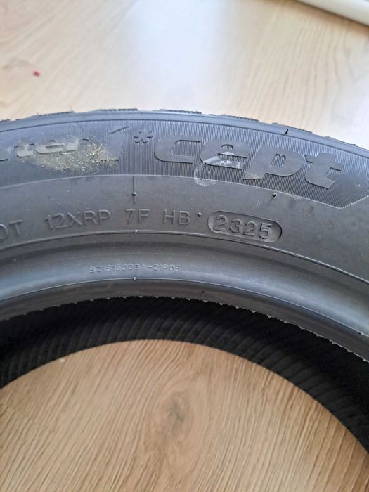 Vând 2 anvelope Hankook 205/55R16 iarna
