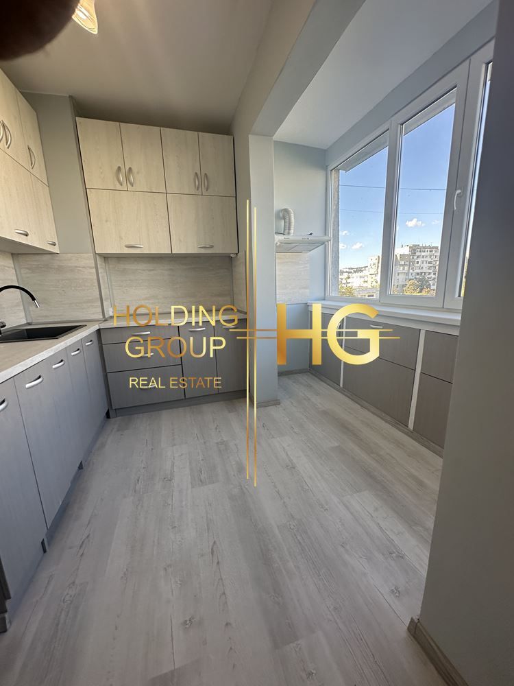 Продава се Тристаен апартамент в Варна, Младост 1 - 60 кв.м за 2209 €/кв.м - Снимка #10