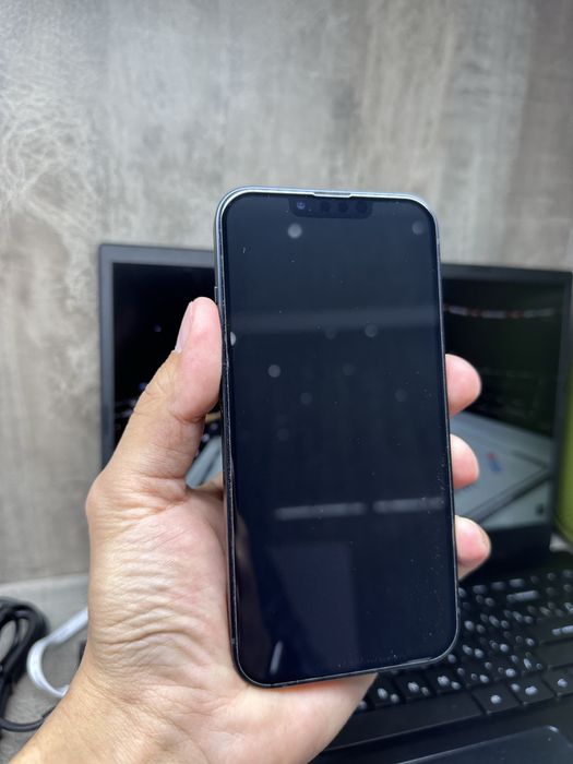 Айфон 13-128 гб 100% новый