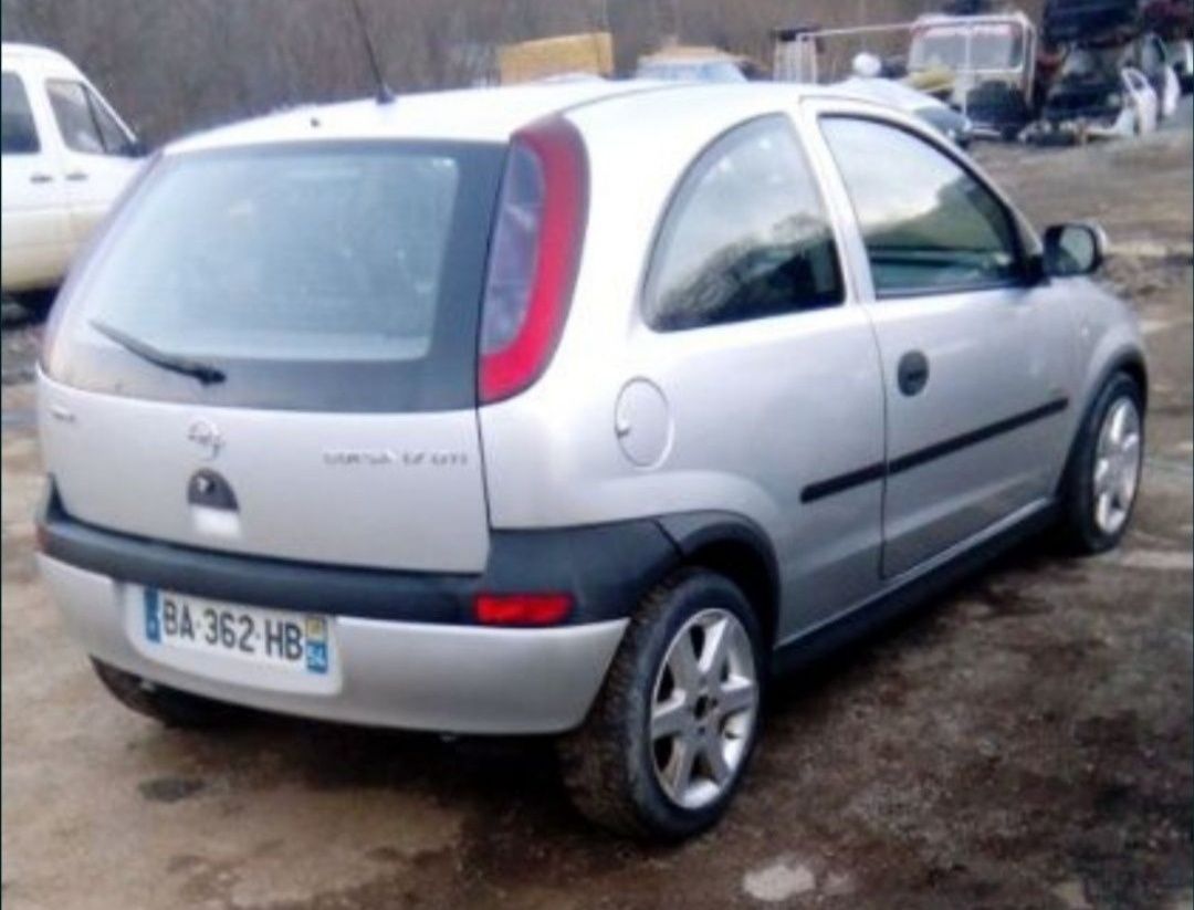 Ușa portiera stânga dreapta opel corsa c coupe cod culoare z147 1.7dti