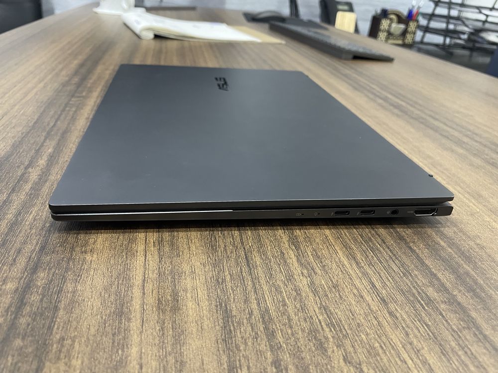 Ноутбук ASUS Zenbook Q415M / 14" OLED Touch / Intel Core Ultra 5 125H