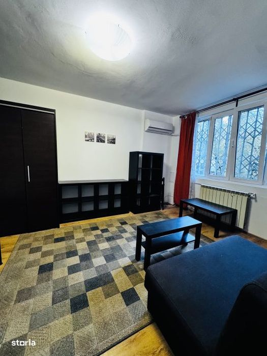 Universitate-Romana, Lido, garsoniera