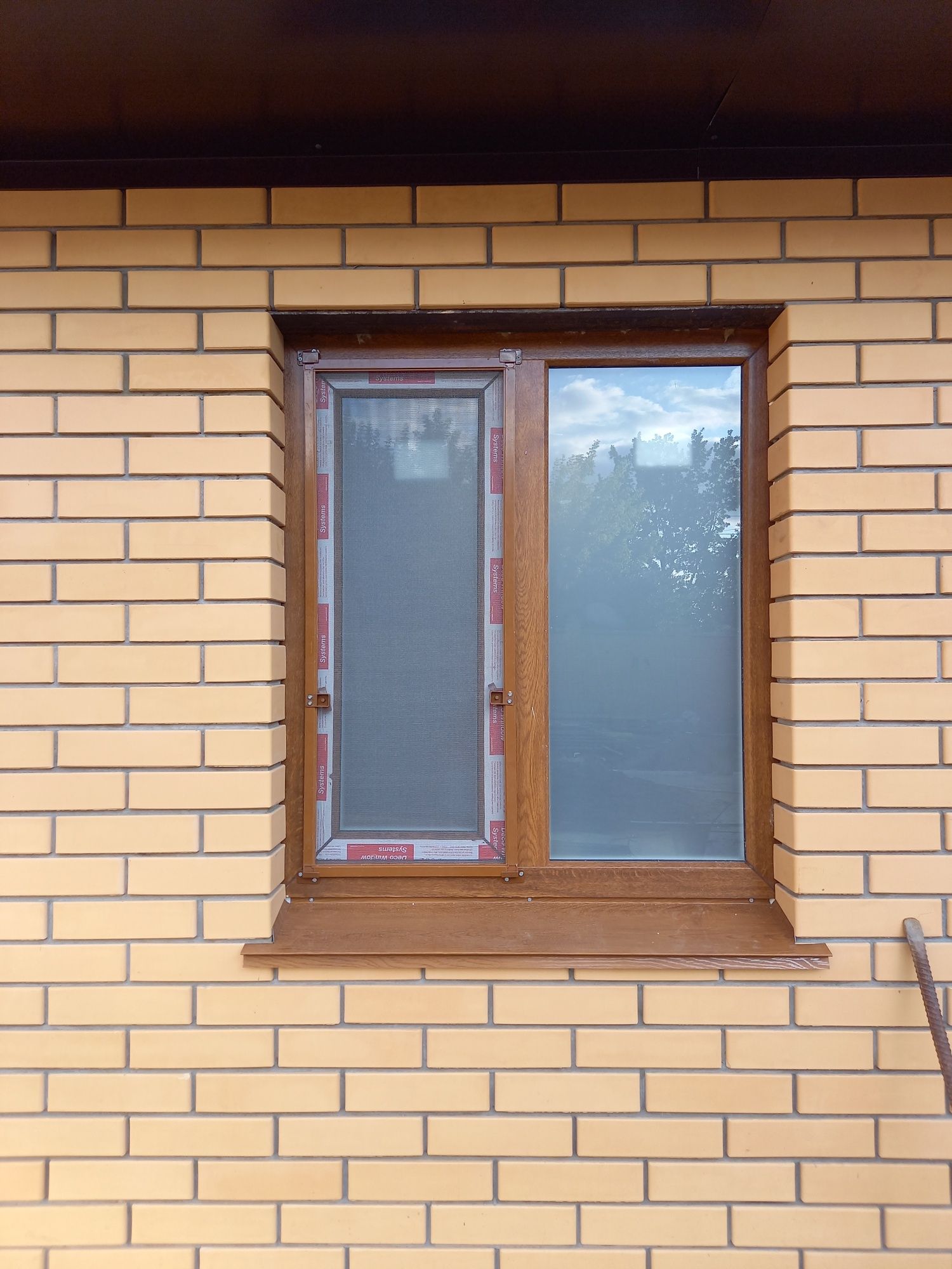 Пластиковые окна двери витражи балкон  Немецкий Российские профиль