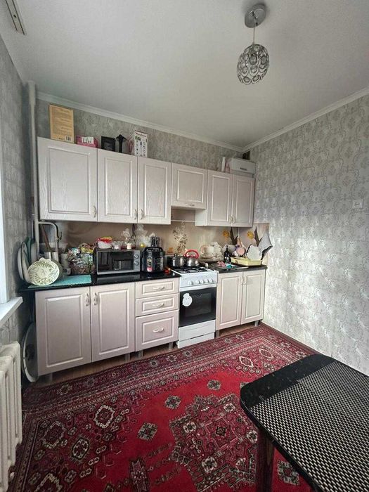 Продам 1 комнатную квартиру в КЖБИ