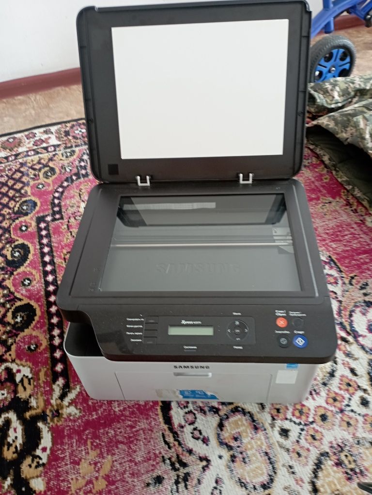 Принтер новый, компьютерный принтер