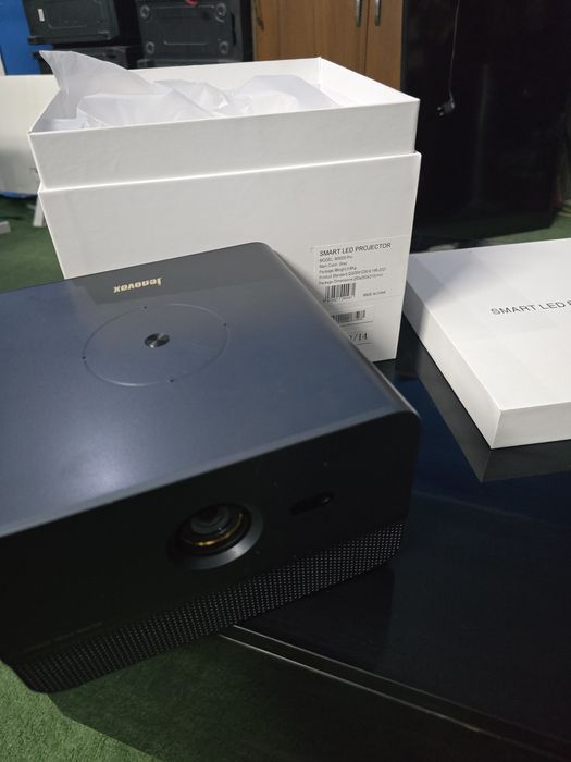 Супер проектор Jenovox m300 pro