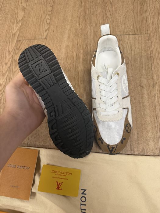 LV Run Away Trainers