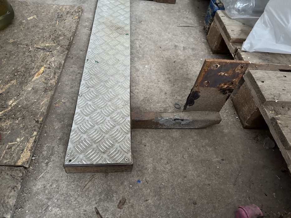 Степенка за мерцедес спринтер до 2003