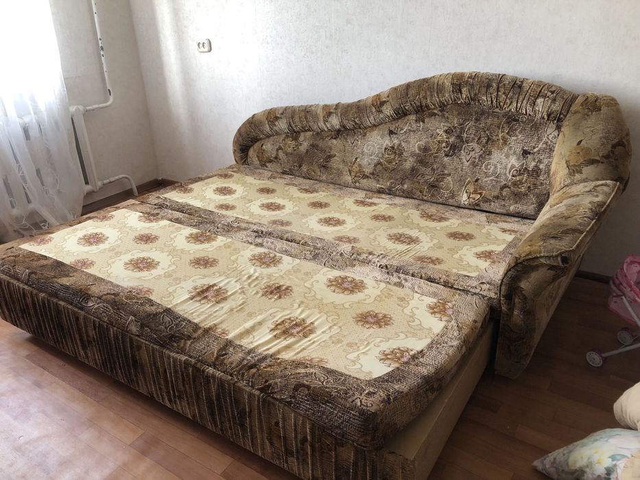 Диван раскладыаается