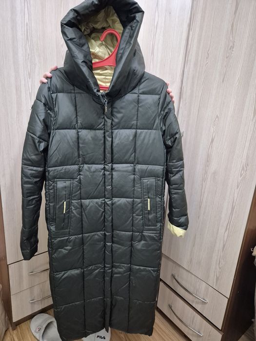 Қысиық куртка сатылады .