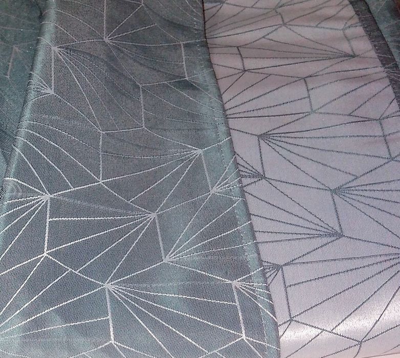 Плътни завеси в сиво- зелен нюанс