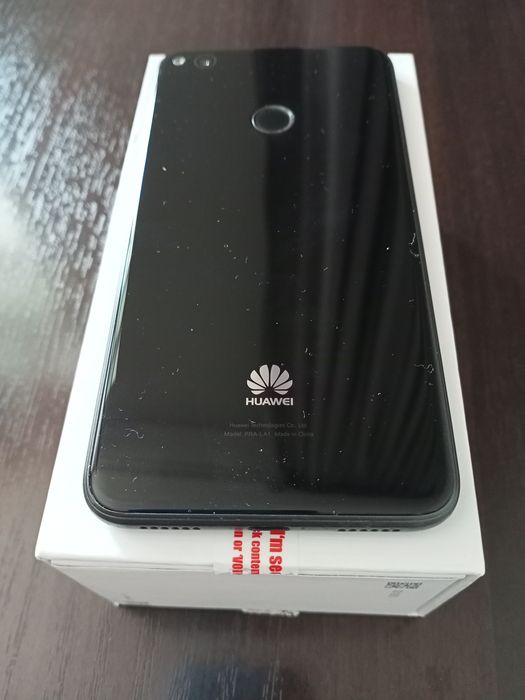 смартфон Huawei P8