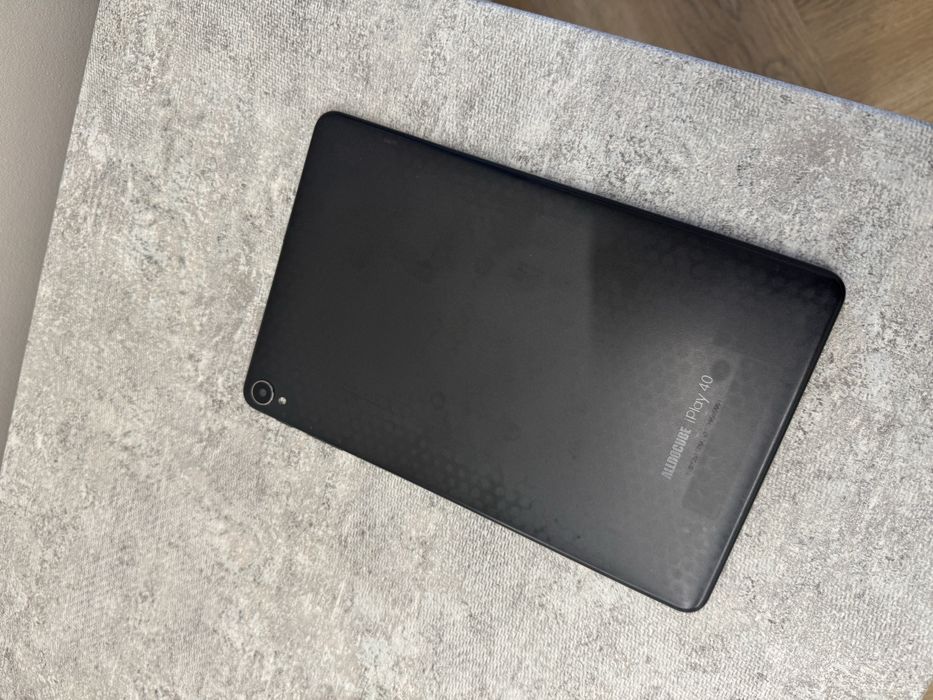 планшет ALLDOCUBE iPlay 40/ чехол в подарок бесплатно