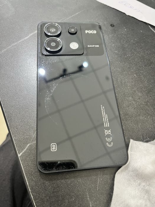 Продам телефон Poco x6 5G 12/256 в отличном состоянии