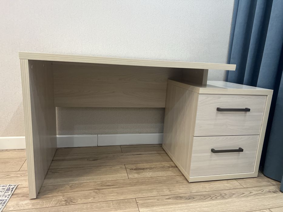 Ученический стол