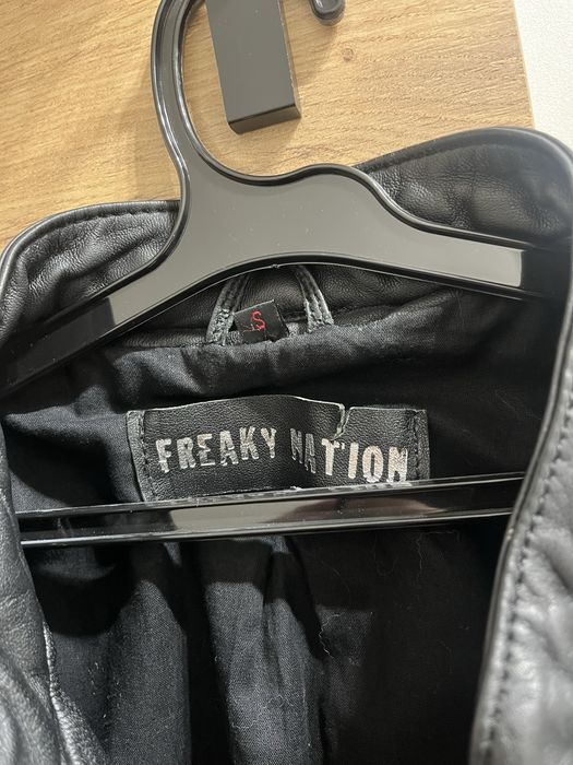 Кожено Яке Freaky Nation