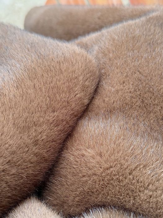 продается Шуба Женская