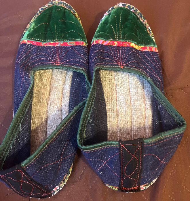 Автентични потури, калпак, престилка