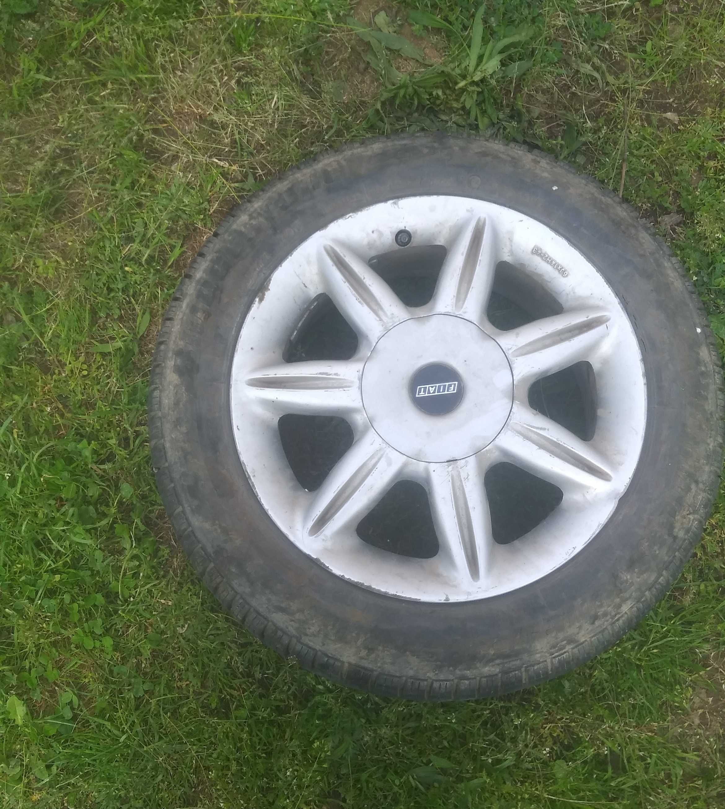 Джанти за Fiat Punto 14" със зимни гуми Bridgestone + резервна гума