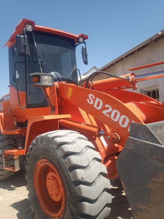 Doosan pogruzchik sotiladi