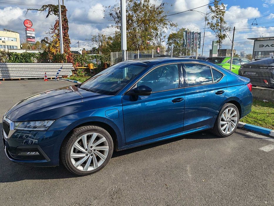 Vand Octavia iV Ambition, plug in Hybrid , 204 CP/ 110 KW