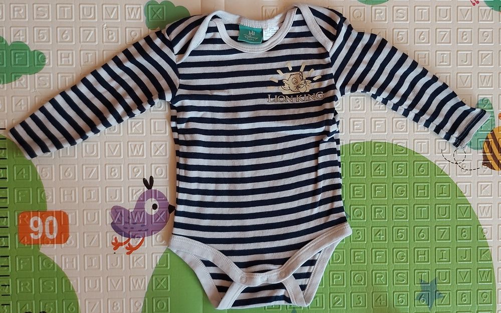 Lot 6 body cu mânecă lunga mărimea 68 3-6 luni