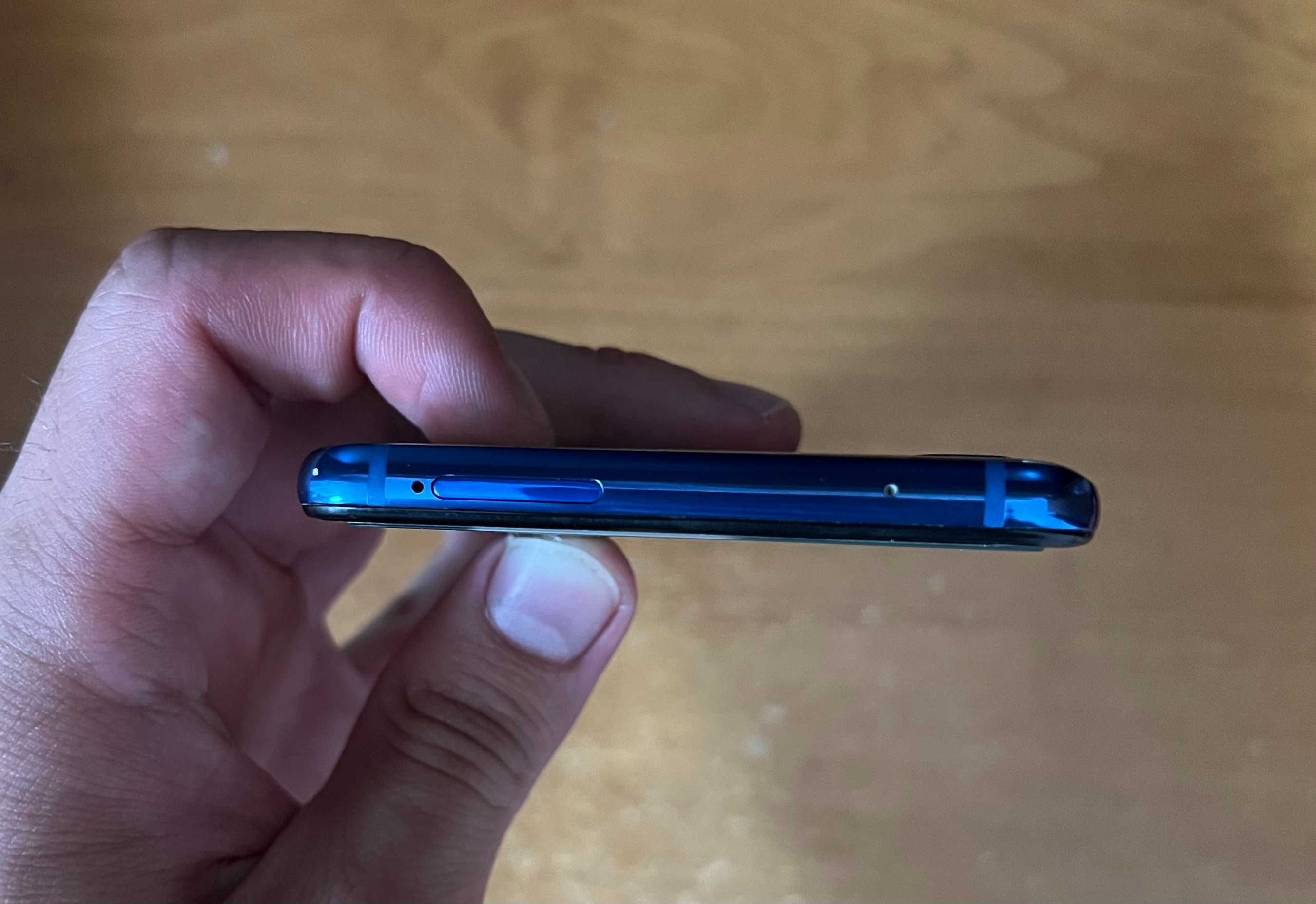 Samsung Galaxy A9 (2018) Dual SIM, 128GB, 6GB RAM, Lemonade Blue