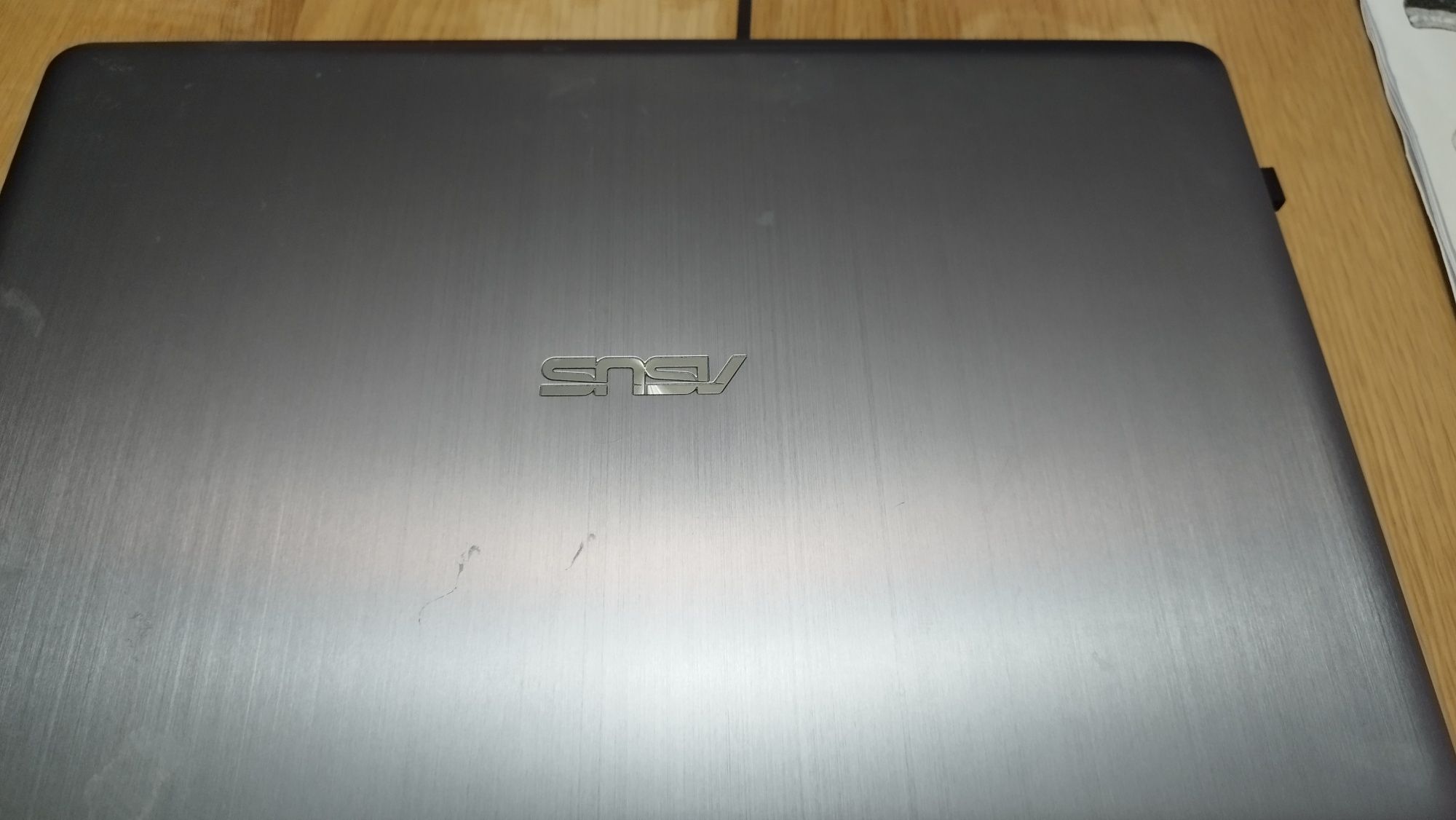 Лап топ ASUS N580G