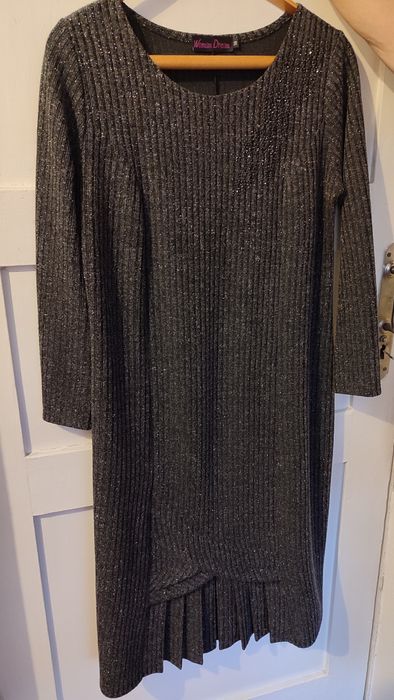 Платье б/у  женское