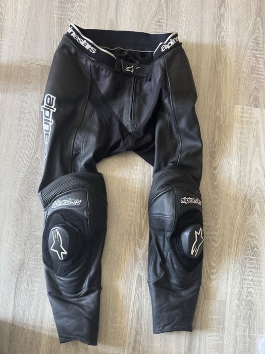 Alpinestars Екип и Яке