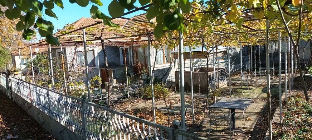 Здрава къща в Дуранкулак