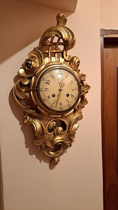 Ceas cu pendul de perete