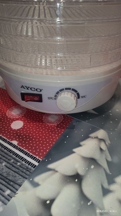 Уред за сушене на плодове AYCO