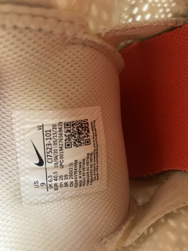 Женски маратонки  Nike 40,5