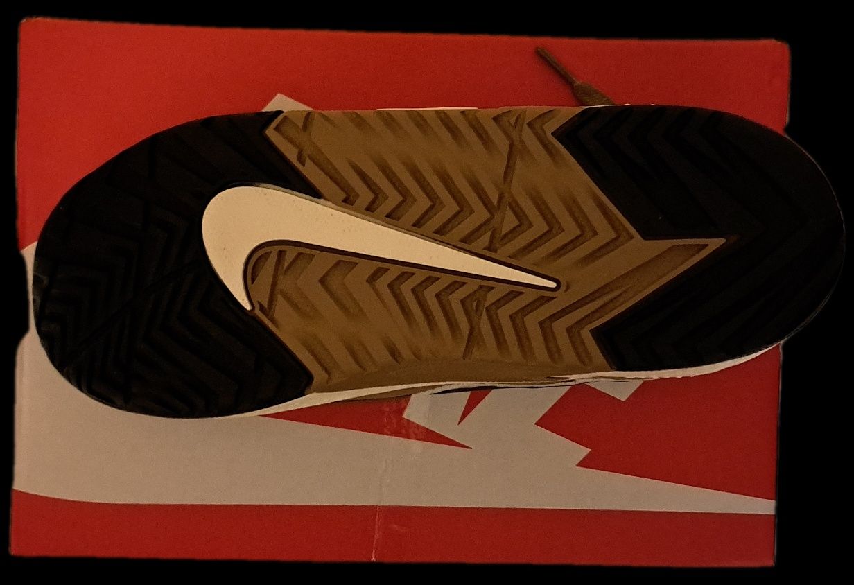 Nike jam Чисто нови!