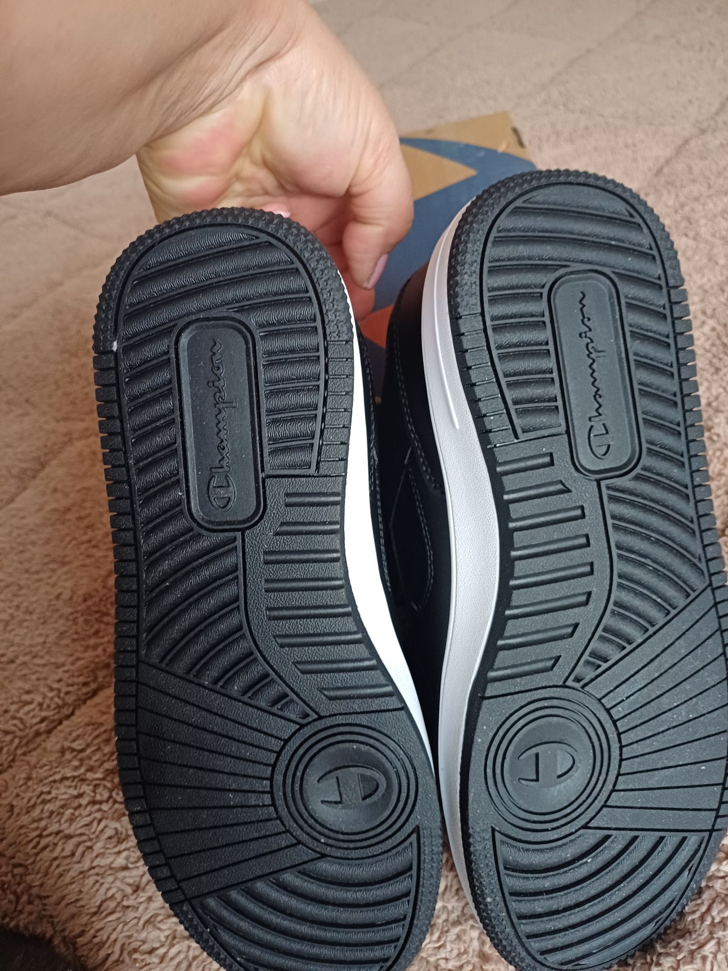 Сникъри Champion 38.5 / 24.5 см