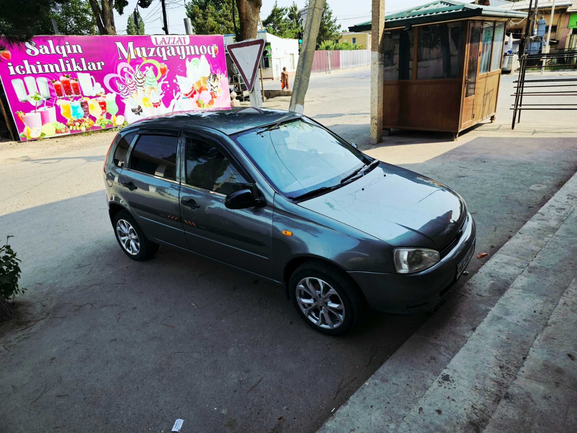 Lada Kalina 2007 Sotiladi