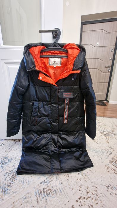 Теплая куртка зимняя возможен торг