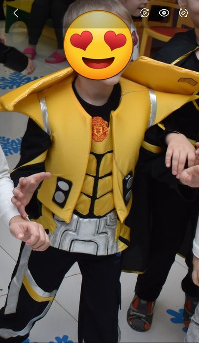 Продам новогодний костюм