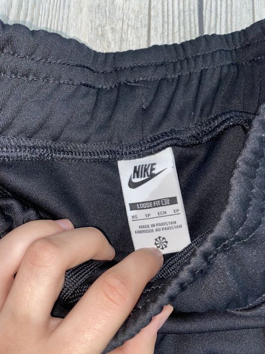 pantaloni nike XS